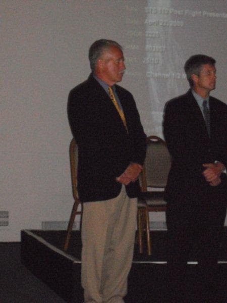 STS-119 Meeting 2009 17