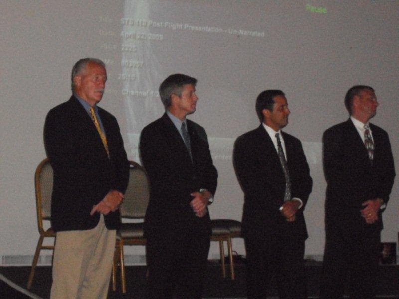 STS-119 Meeting 2009 18