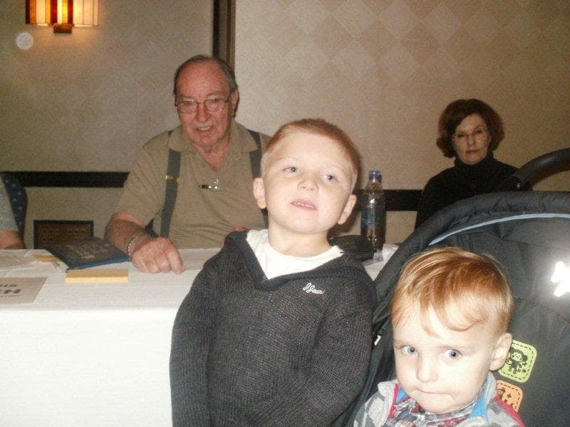 Autographica 2012 19