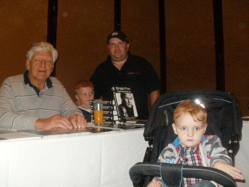 Autographica 2012 22