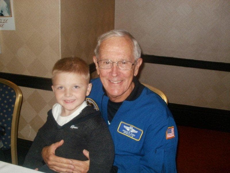 Autographica 2012 24