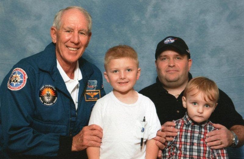 Autographica 2012 31