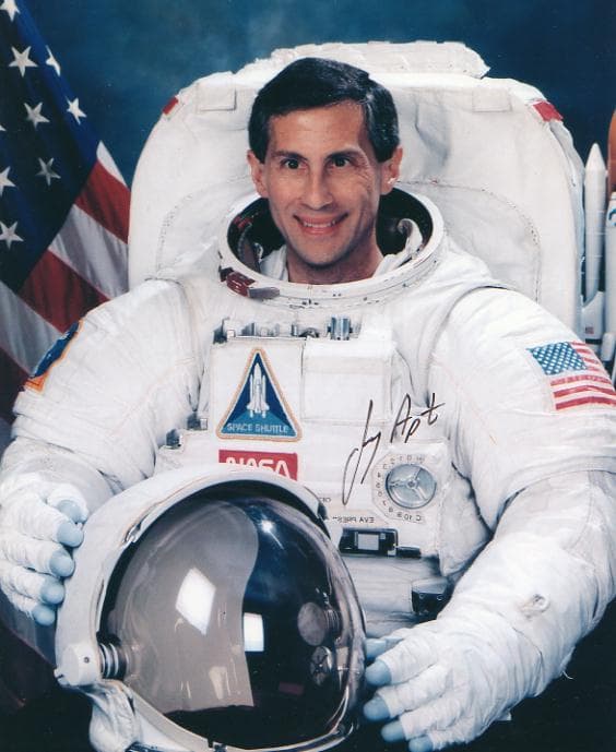 Shuttle Astronauts 37