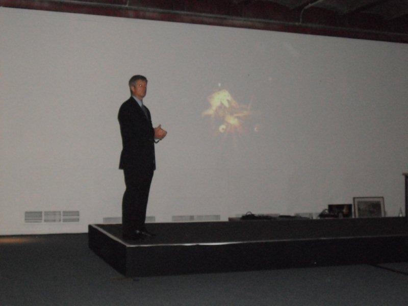 STS-119 Meeting 2009 30